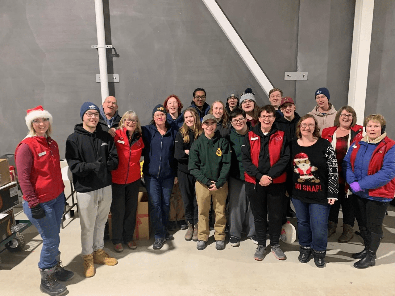 Airdrie 1st Club hand out over 350 hampers for Christmas portals